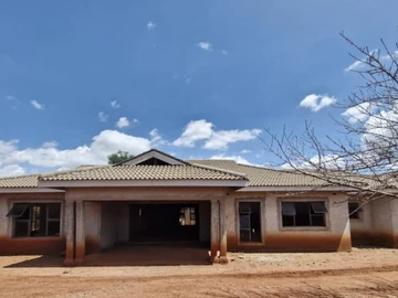 Semi-Complete Modern Houses in Gletwin!